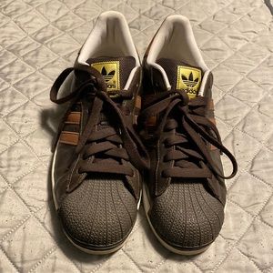 Adidas Superstar Shell Top Dark Brown Gold Label Low Top Sneakers 11